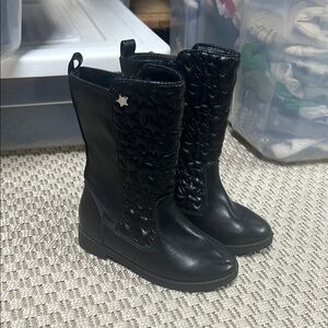 Toddler Girl Black Quilted Star Boots